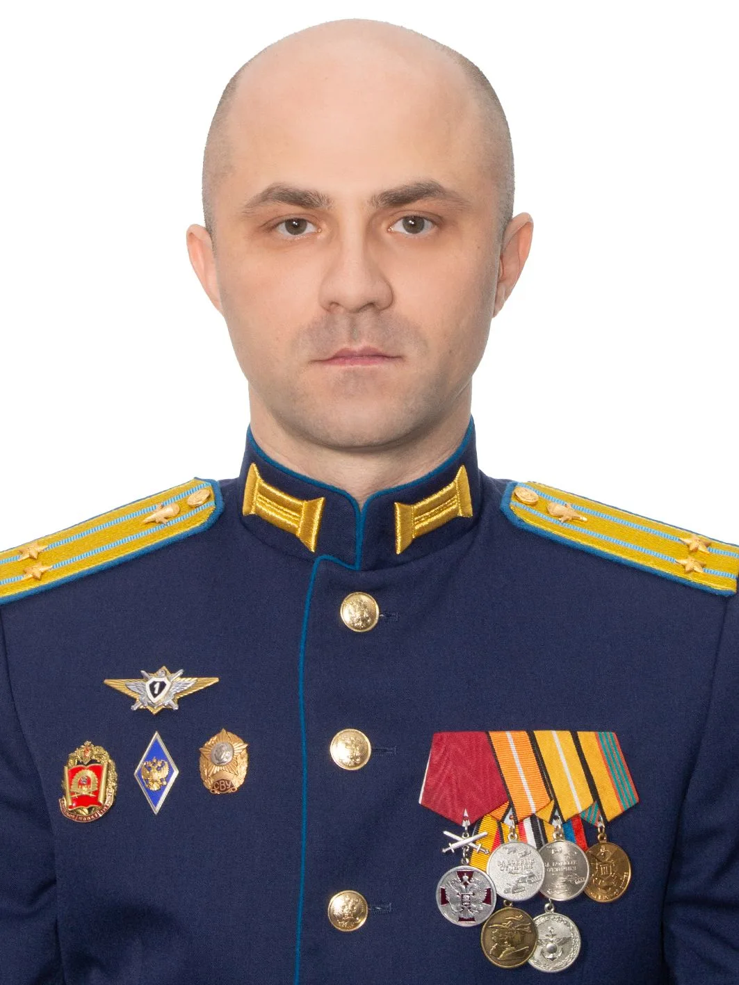 Участник СВО из Карачаево-Черкесии удостоен звания Героя ДНР  🔹В день 81-й годовщины Великой Победы 