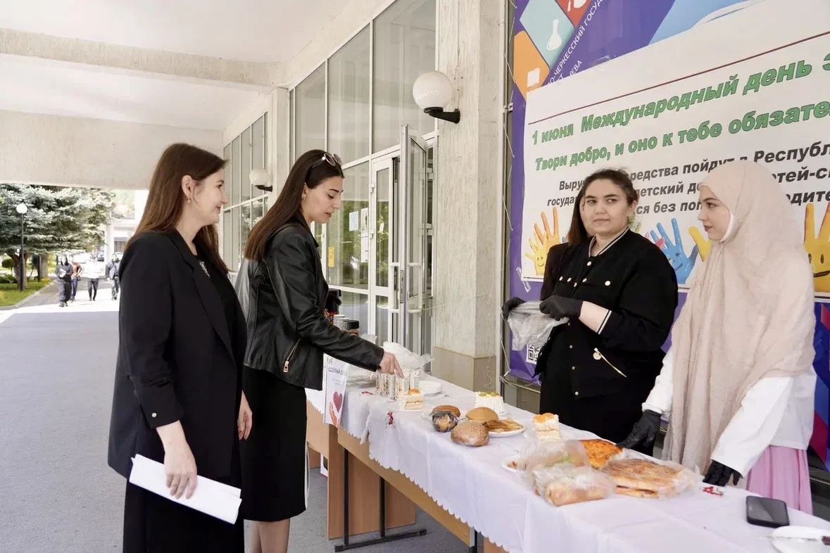 ❤️ Забота начинается с добрых дел!   В преддверии Международного дня защиты детей Факультет психолог