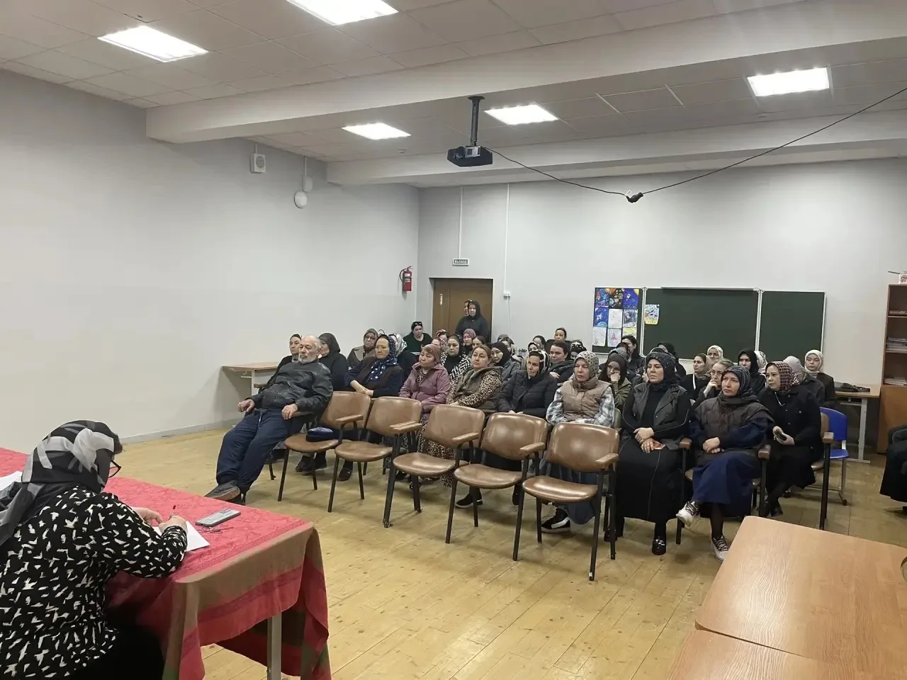 29 апреля в нашей школе было проведено родительское собрание учащихся 7-11 классов на тему: «Профила