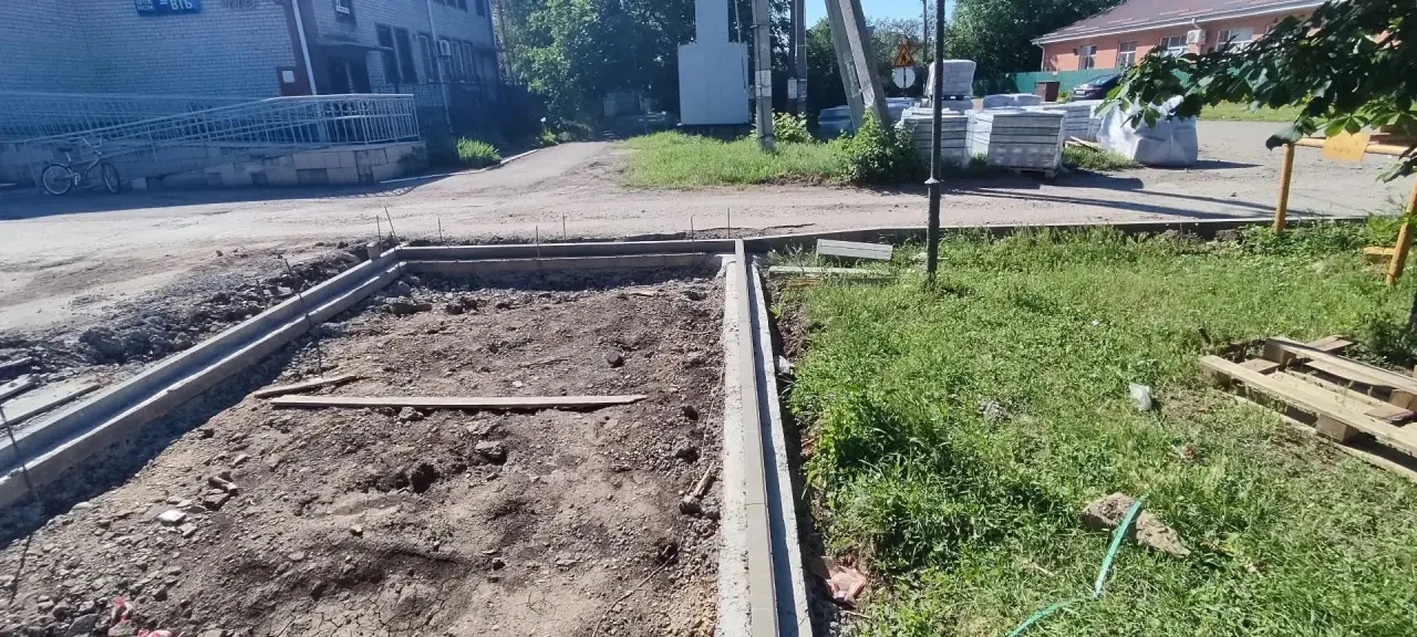 На объекте «Благоустройство общественной территории «Центральная часть станицы Староминской» (ул. Кр
