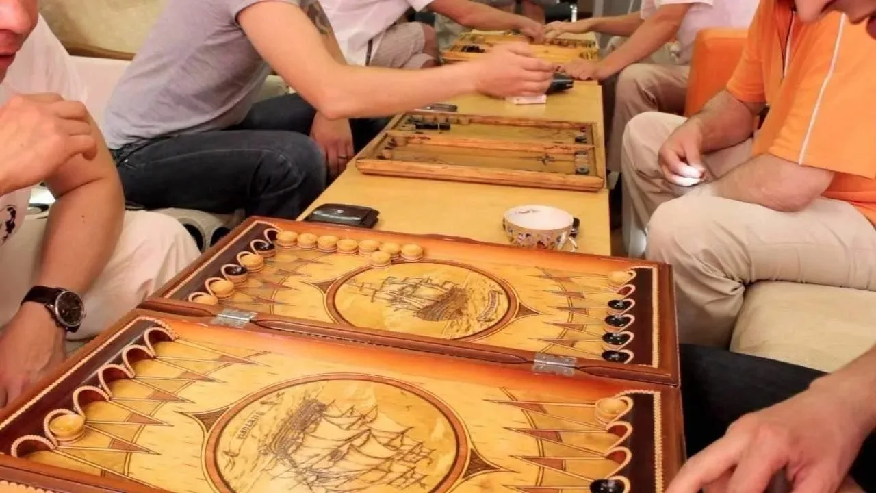 Турнир по нардам в «Гнёздышке»! 🎲
