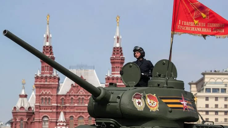 🇷🇺 Профессиональный праздник отмечают российские танкисты.
