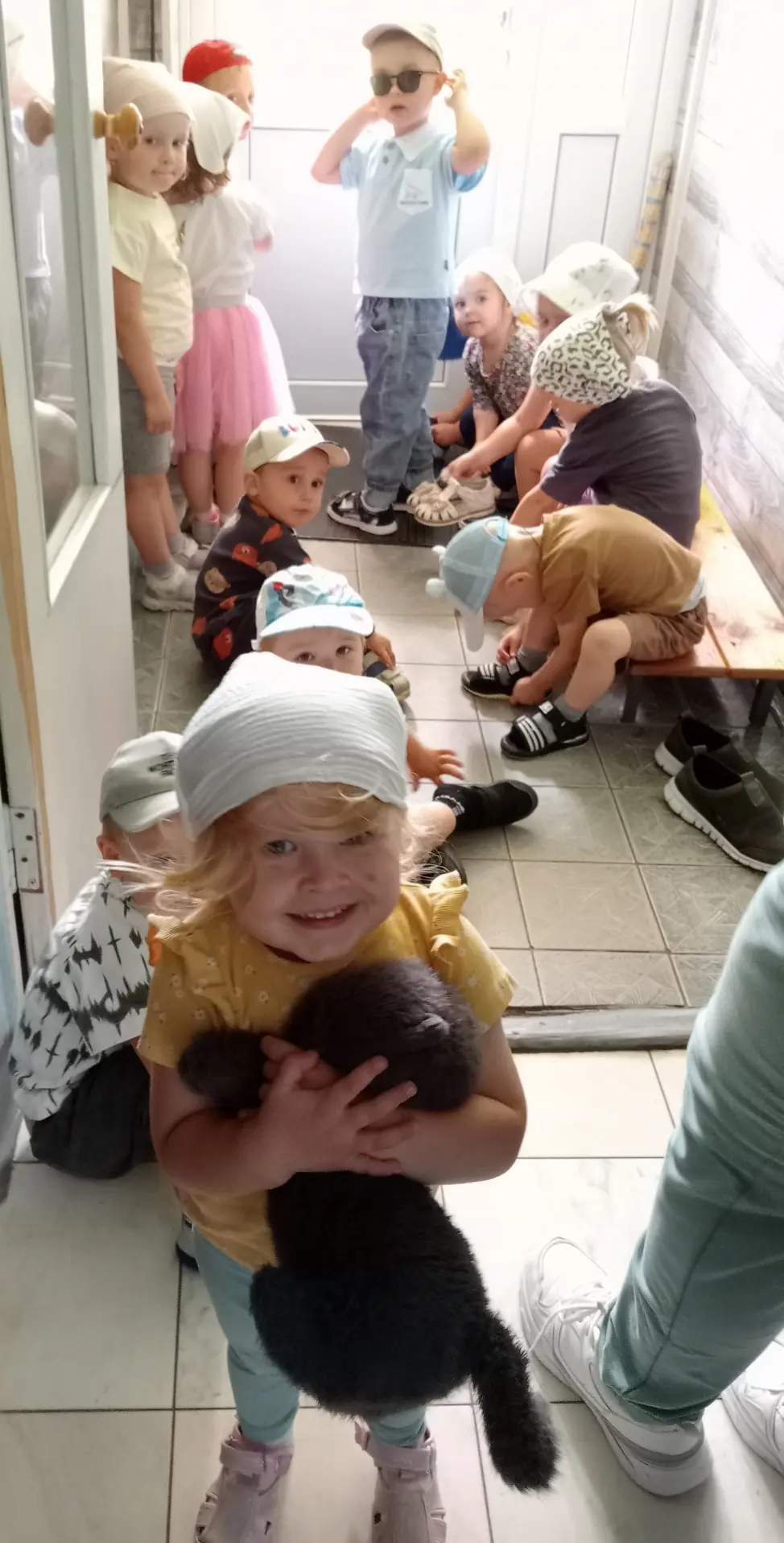 Почти два месяца назад мы создали чат с родителями детей,которые в ближайшее время к на...