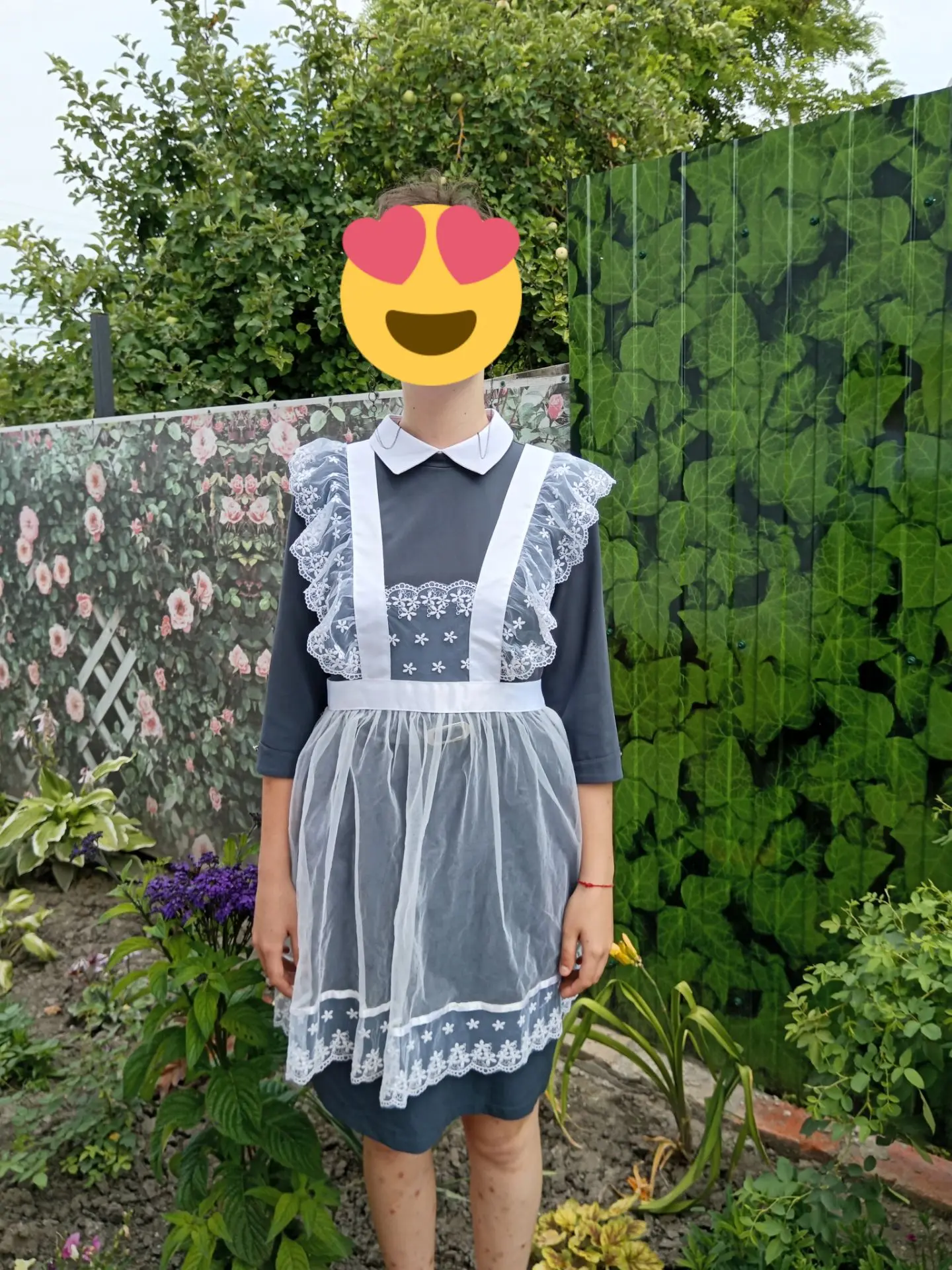 📂 Категория: 👕 Одежда и обувь
━━━━━━━━━━━━━━━━━━

👕 Товар: Школьная форма, плащ
📏 Размер: 44-46
