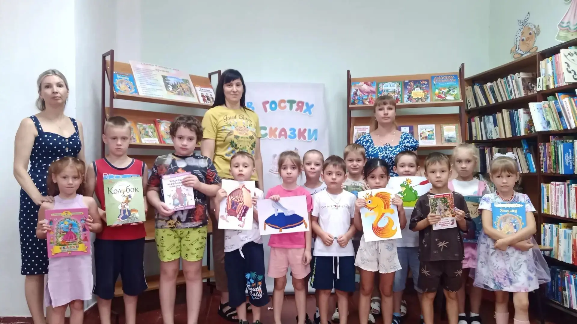 Воспитанники МБДОУ д/с №9 г. Кропоткин МО Кавказский район подготовительной группы "Ска...