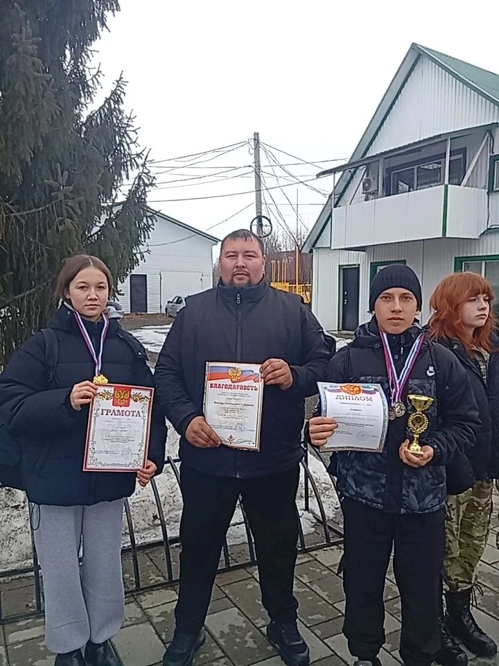 Поздравляем Чернышеву Анну и Андреева Андрея с 1 местом в муниципальном этапе соревнова...