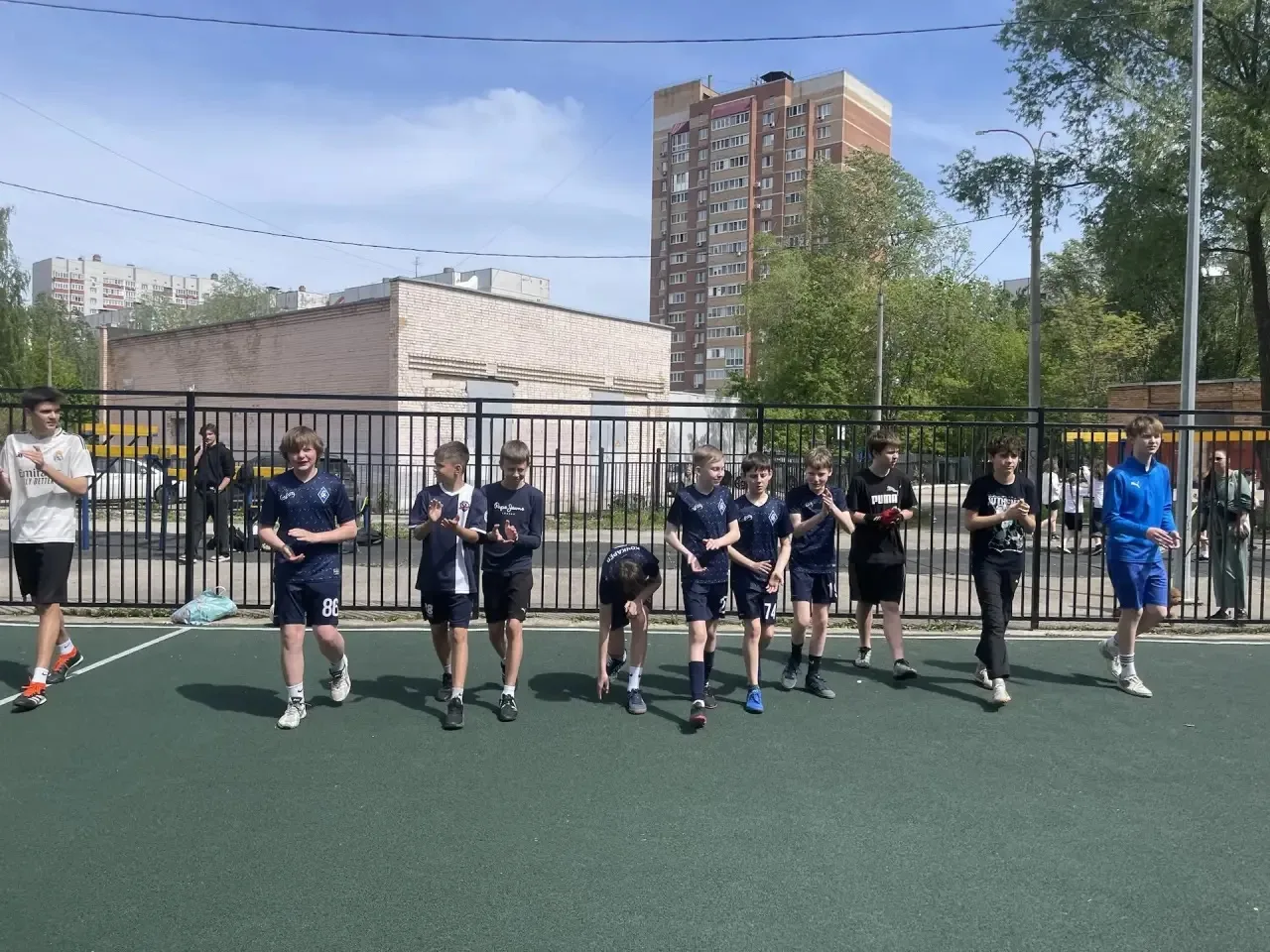 ⚽ До последней секунды! Серебро турнира памяти В.А. Кулакова  Команда школы 175 под руководством Пет