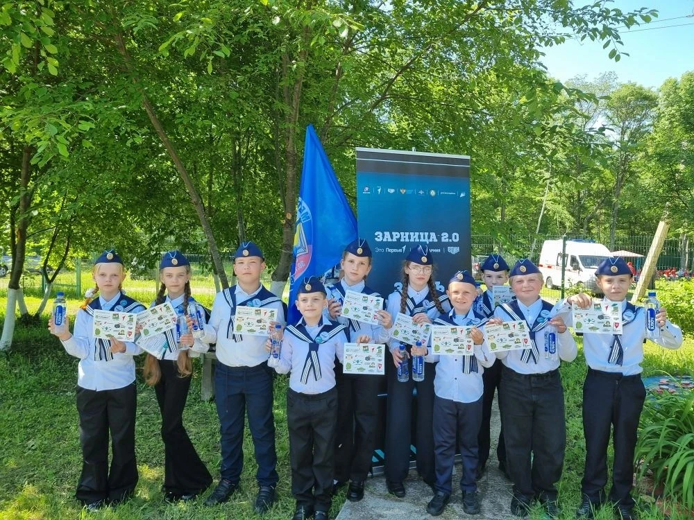 🏅 Свершилось! 🏅

11 июня команда «Орлята России» МБОУ «СОШ №2 пгт. Кировский» младшей возрастной к