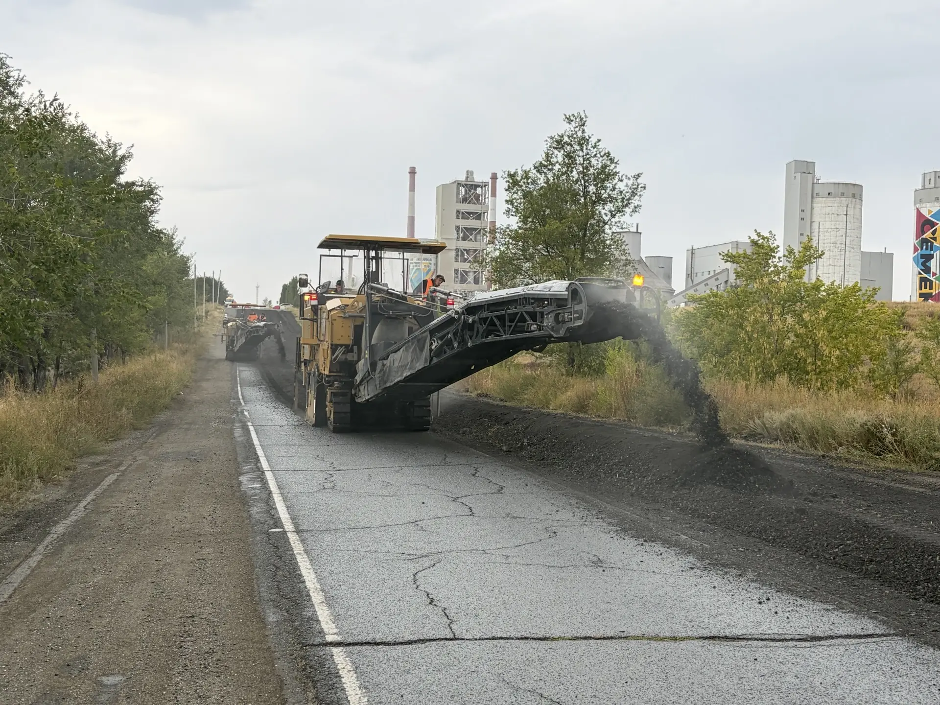 ☑️В Новотроицке отремонтируют подъезд к поселку Аккермановка и ул. Зеленую