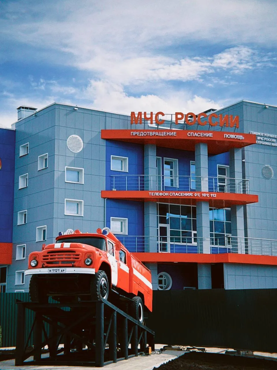 🚒 На месте ТЦ «Ступени» в Йошкар-Оле появилось обновлённое здание МЧС.