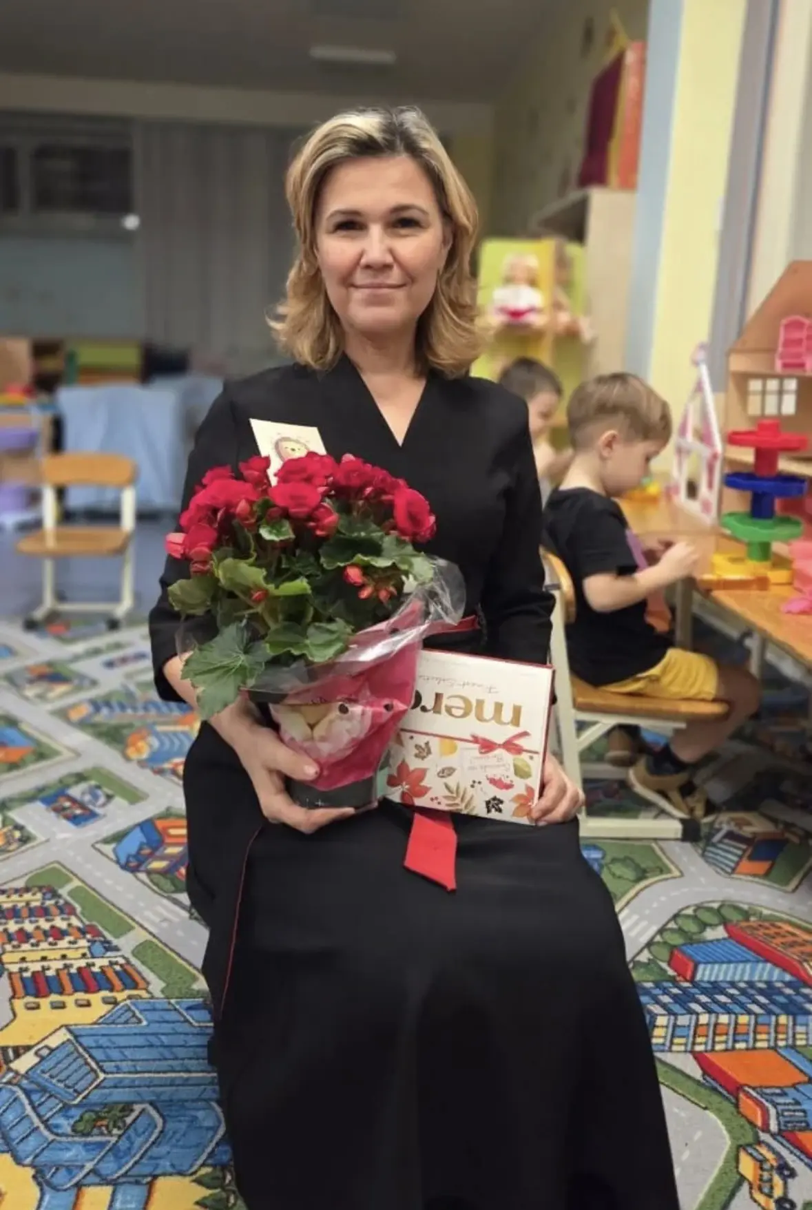 🎉 Сегодня свой день рождения отмечает наш замечательный воспитатель — Татьяна Яковлевн...