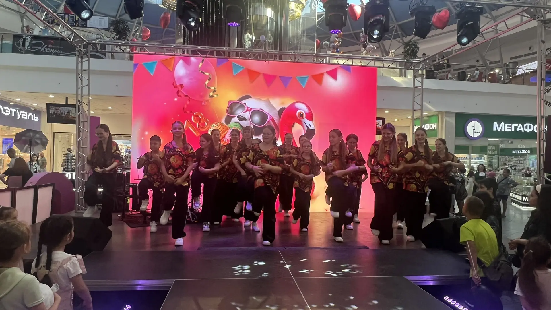 🎉Вчера образцовая художественная студия эстрадно-спортивного танца «Dance crew sms» ст...