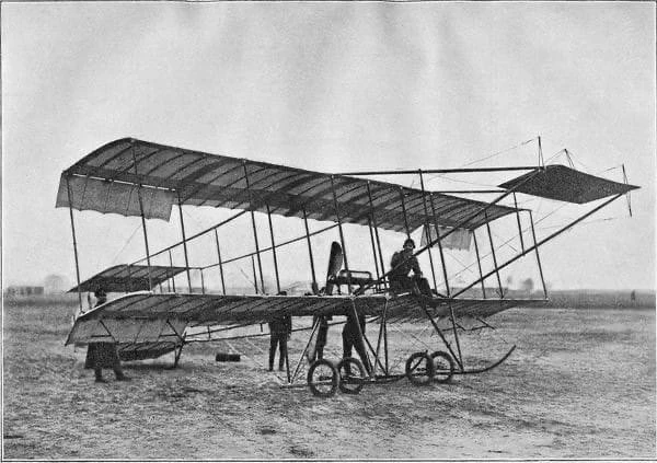 3 октября 1910 года - в рамках Всероссийского праздника воздухоплавания пилот Е. В. Руд...