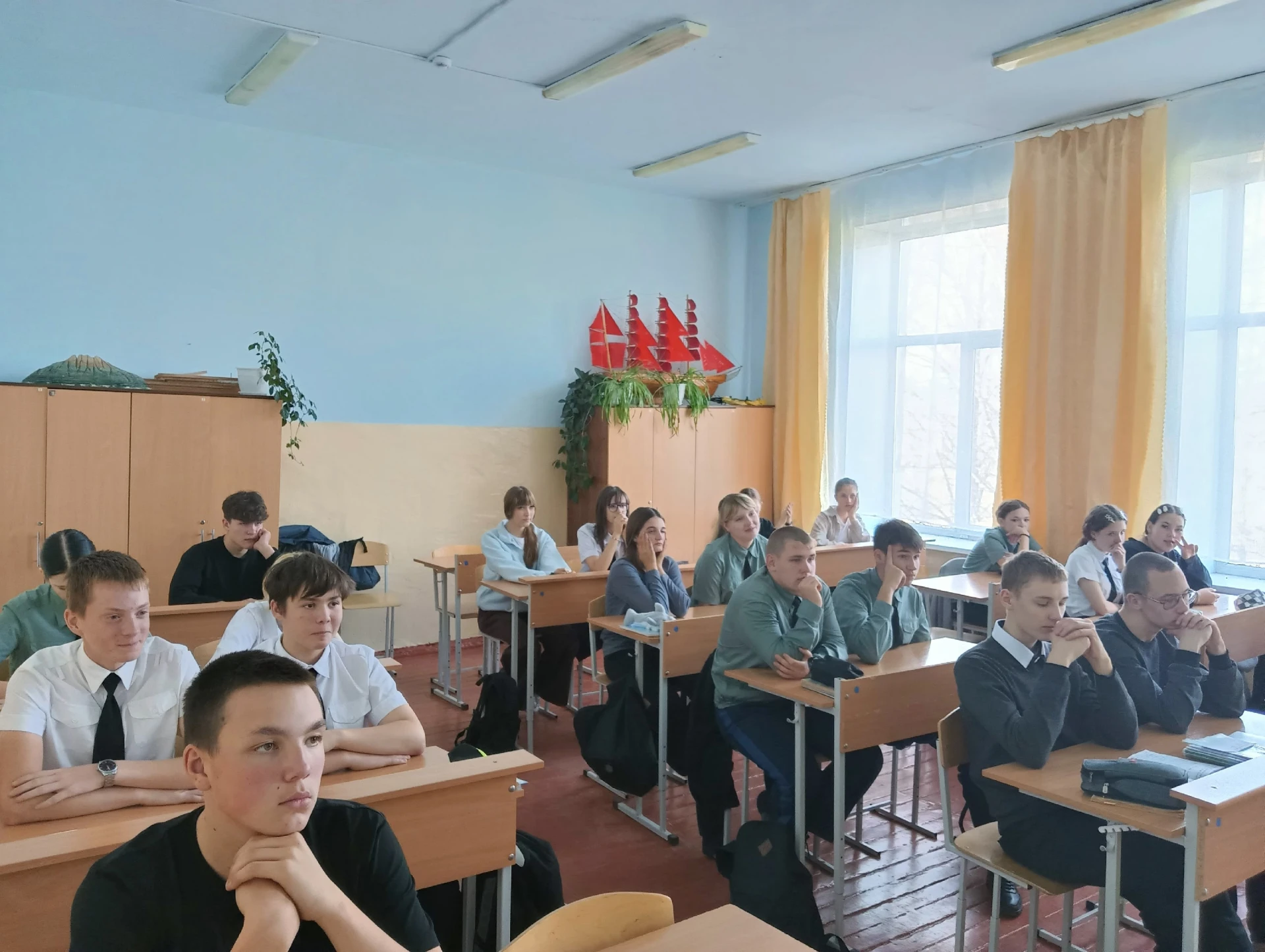 Многие из нас помнят стихотворение Валентина Берестова "Как хорошо уметь читать!":