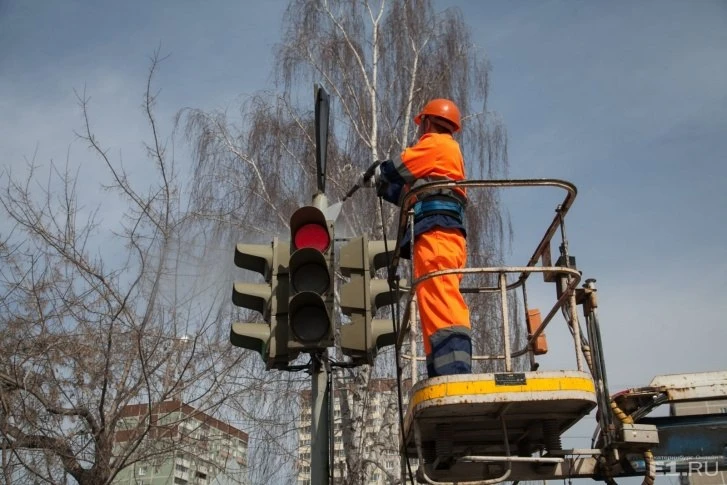 Полтора года содержания светофоров обойдутся Башкирии в 115 млн рублей.