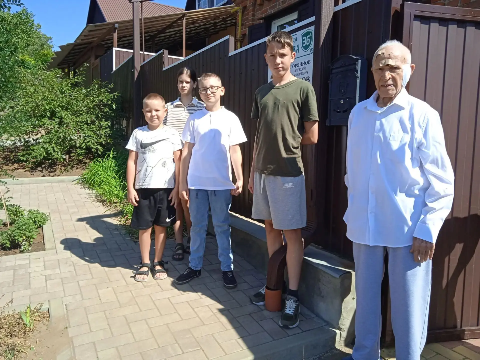 Ветерана Великой Отечественной войны Алексея Васильевича Горяинова, отметившего свой 10...