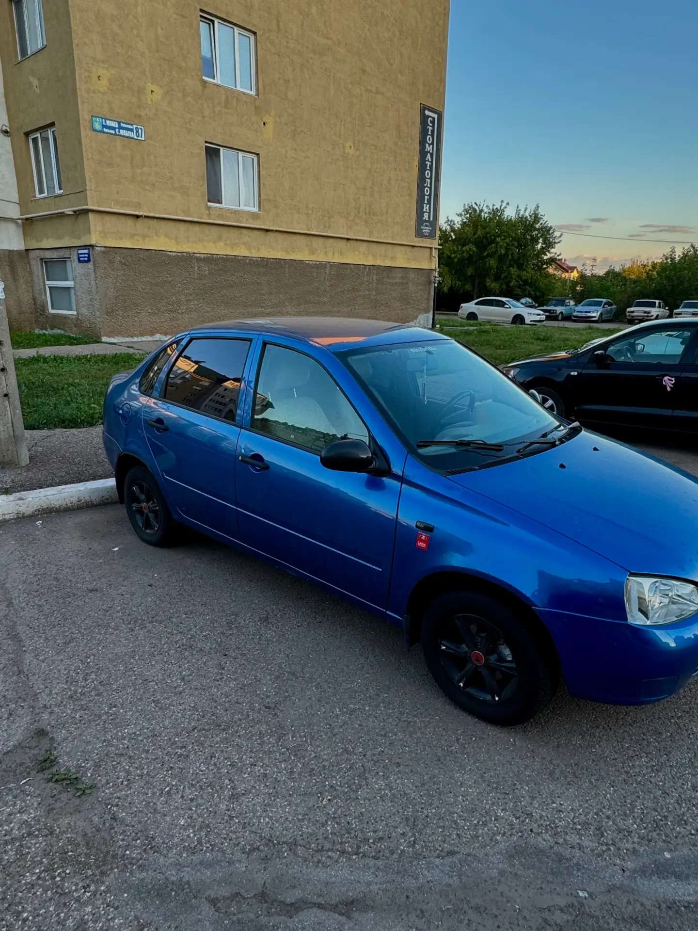 Продаю свой автомобиль «Калина-1» седан.