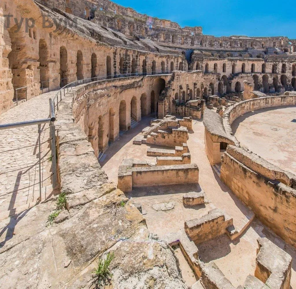 🇹🇳 В Тунисе гармонично сочетаются морские пейзажи Средиземноморья и просторы пустыни ...