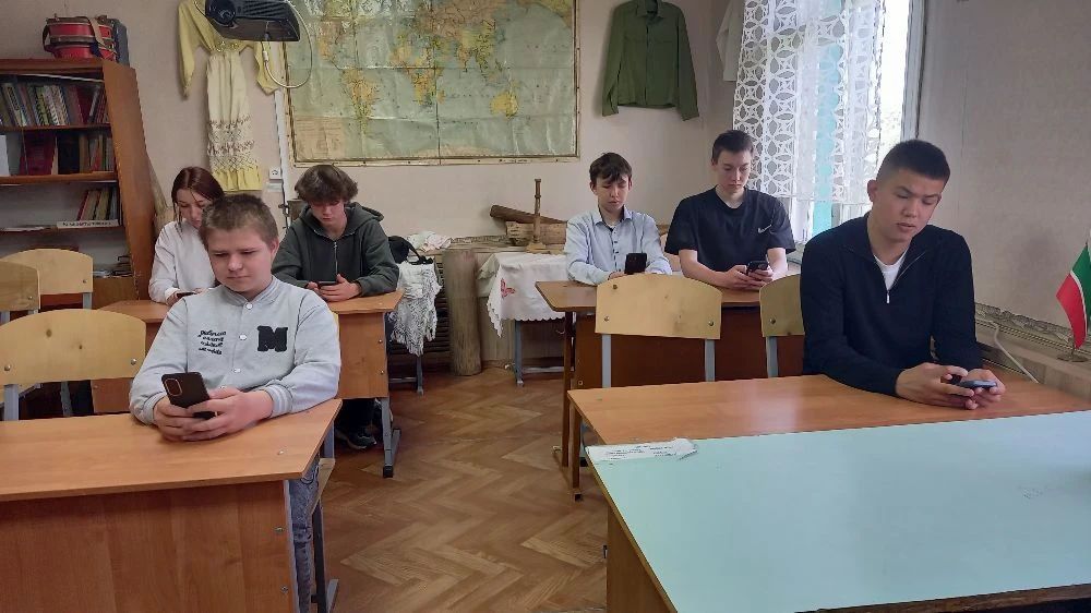 Учащиеся 8-9 классов нашей школы,  приняли активное участие в интернет-акции «Антинарко...