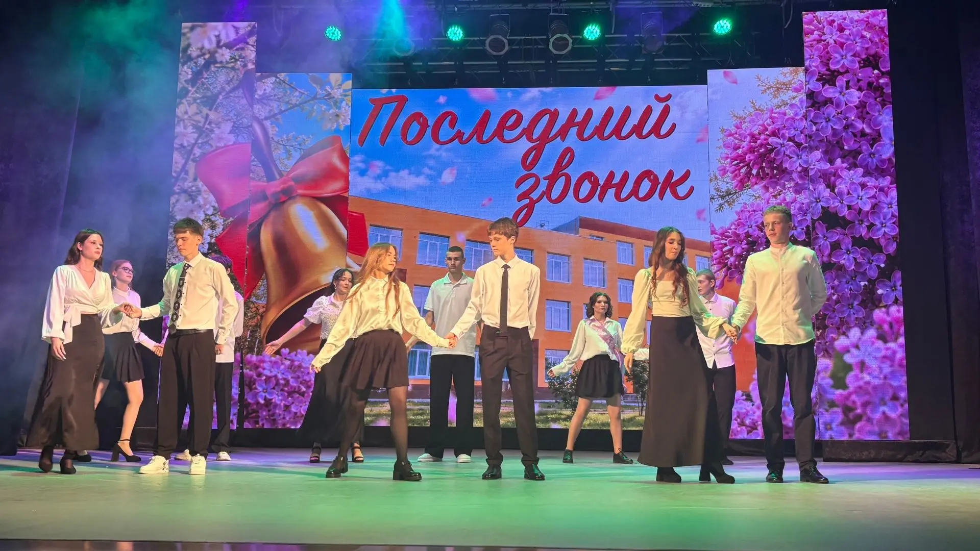 Для выпускников Нижней Салды продолжается экзаменационная пора