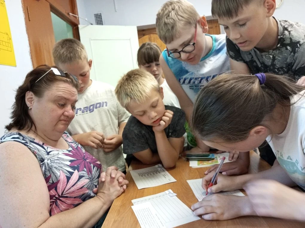 🦅 День Орлёнка в лагере «Весёлые ребята»!

9 июня в нашем пришкольном лагере «Весёлые ребята» было 