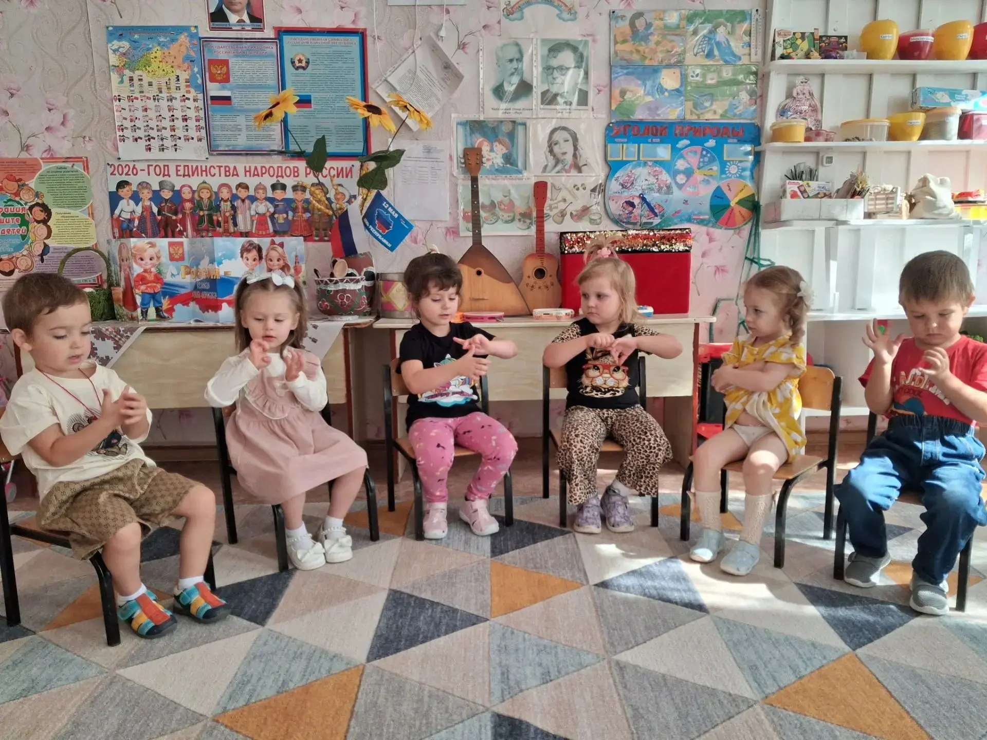 По плану мероприятий Года Владимира Ивановича Даля. Чтение потешек из сборника Даля-"Ки...