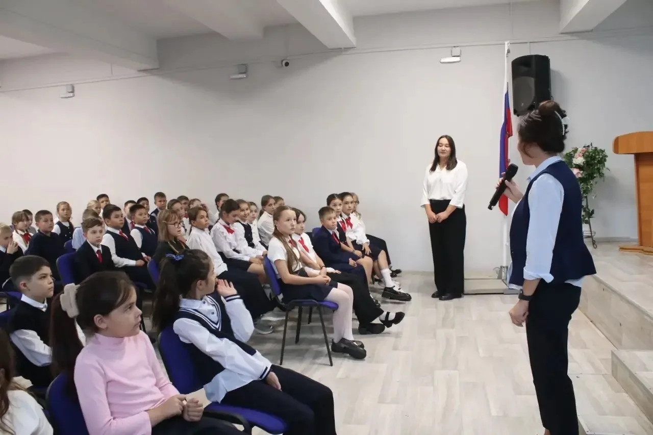 📜 Устав школы и правила для каждого: линейка для 3-х и 4-х классов
