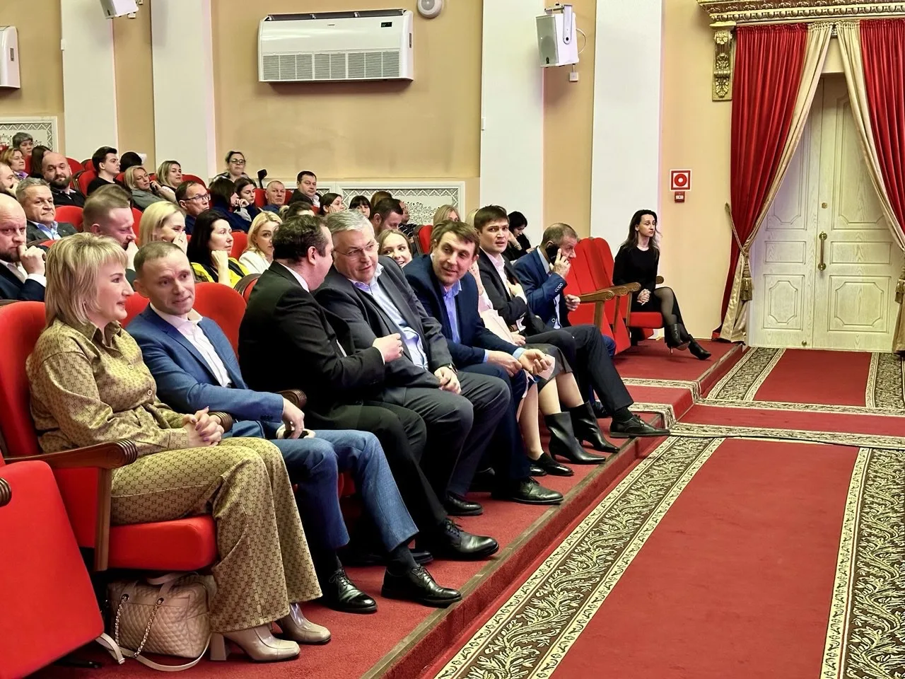 Праздник мастерства, техники и новых возможностей: в Королёве в честь Дня ЖКХ наградили специалистов