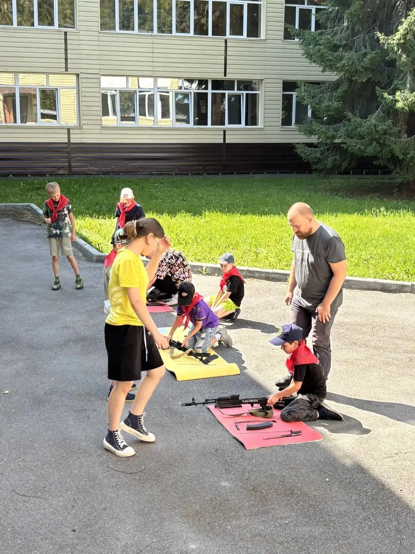 💥 А также...

❗️Силами бойцов ВСК "Сплав", под руководством Данилова Е.Н. прошла "Малая Зарничка". 