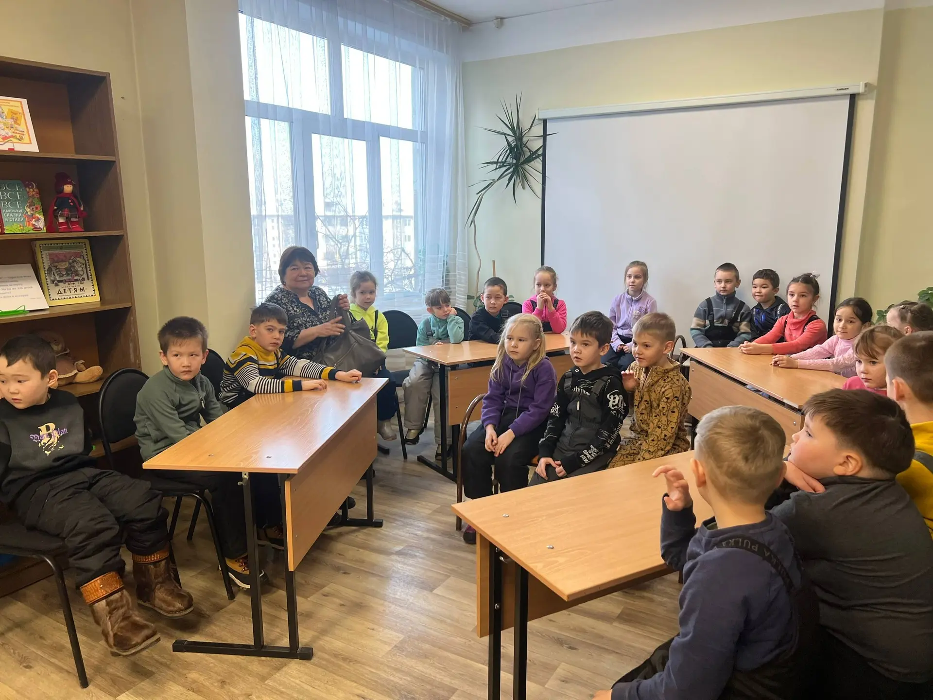 Первое путешествие в страну Знаний: День открытых дверей в нашей школе! 📚   2 февраля в нашей школе 