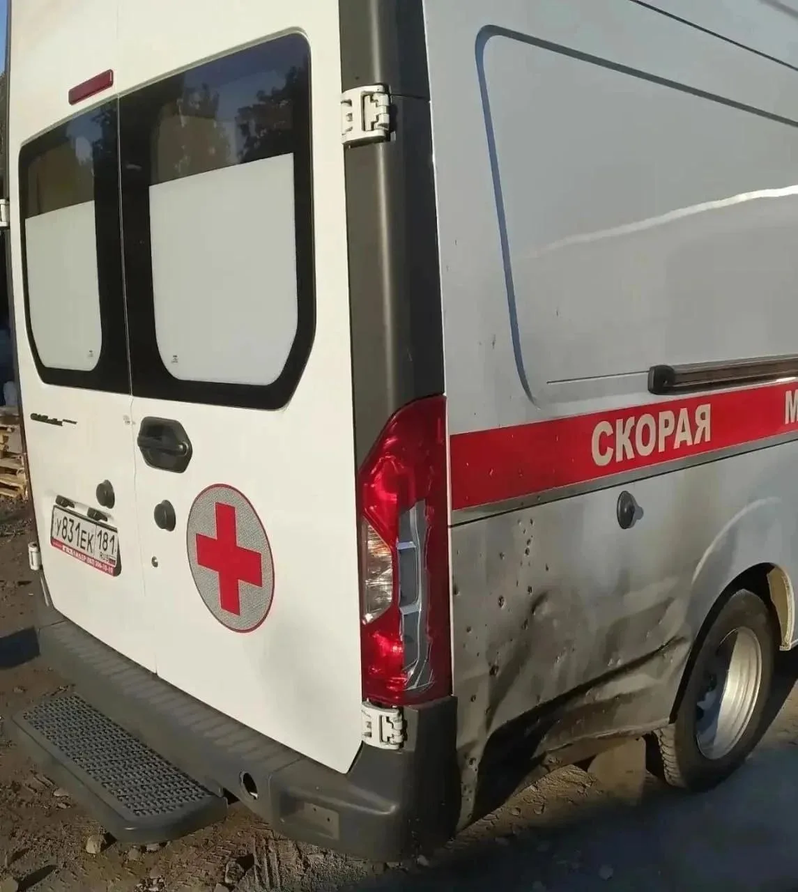 ❗️Машину скорой атаковали с воздуха прямо во время вызова в Рубежном