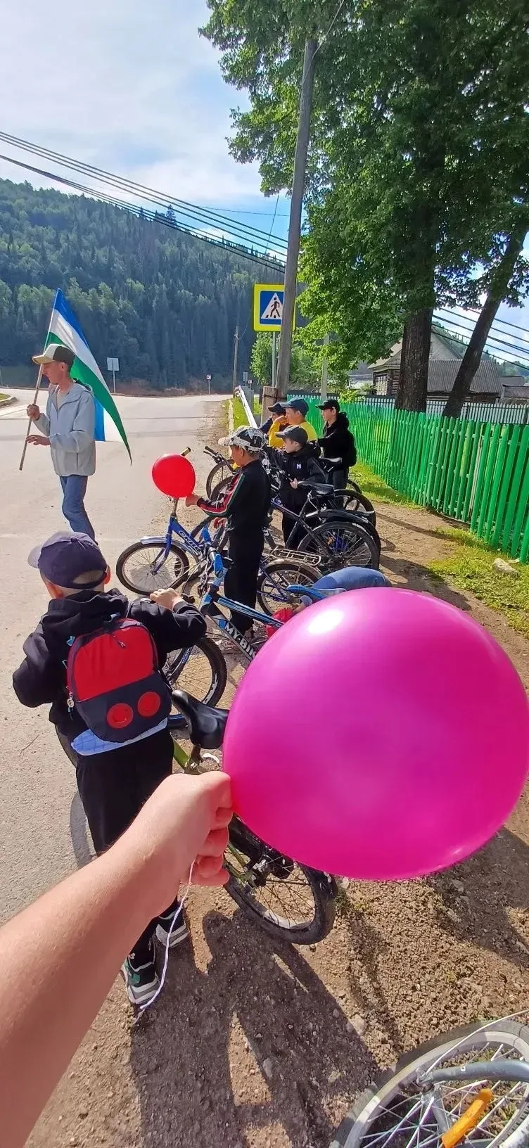 1 июня в деревне Новый Бердяш состоялся праздничный велопробег, посвященный Дню защиты ...
