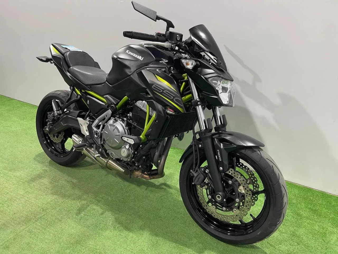 KAWASAKI Z650 ABS в наличии во Владивостоке  Характеристики:  - 2019 год - объем 650 см3 - Аукцион B