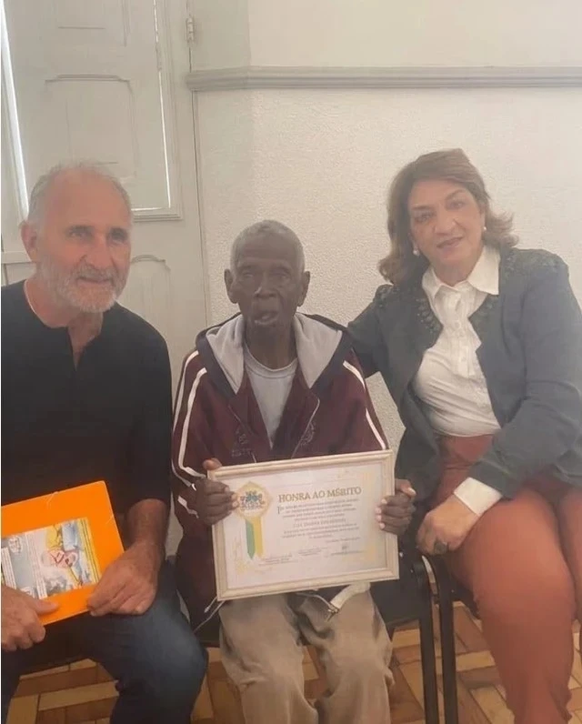 118-летнего мужчину из Бразилии объявили старейшим человеком в мире.  Власти страны заявили, что Луи