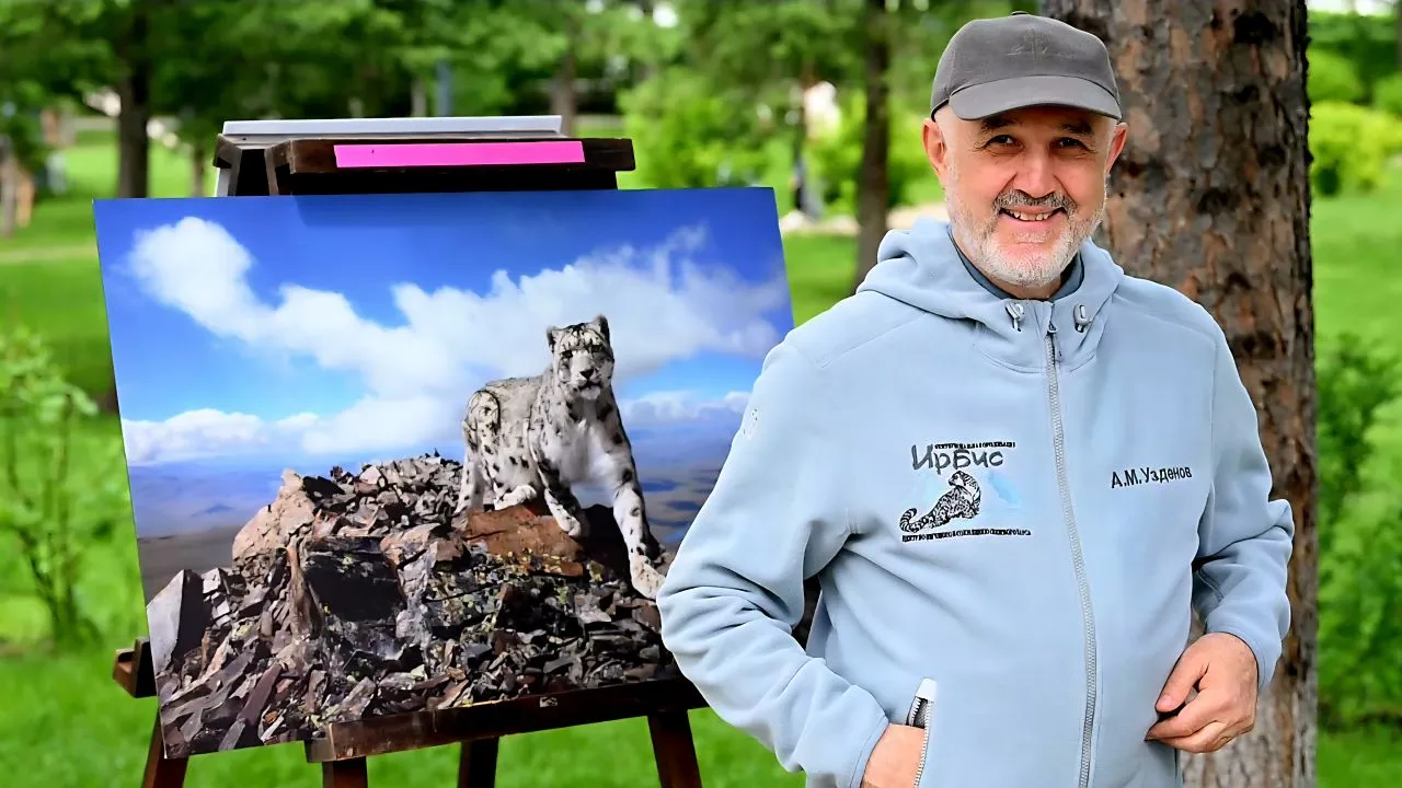 Али Узденов: в России могут жить до 100 снежных барсов 🐾