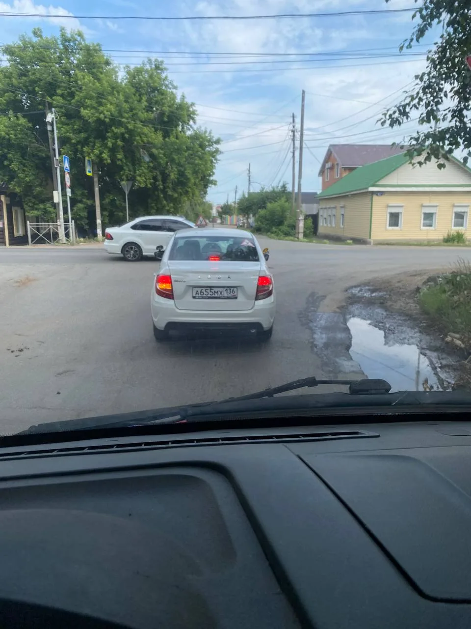 обращение к инструктору , в следующий раз , газель может не успеть оттормозиться , еслр вы учебка эт