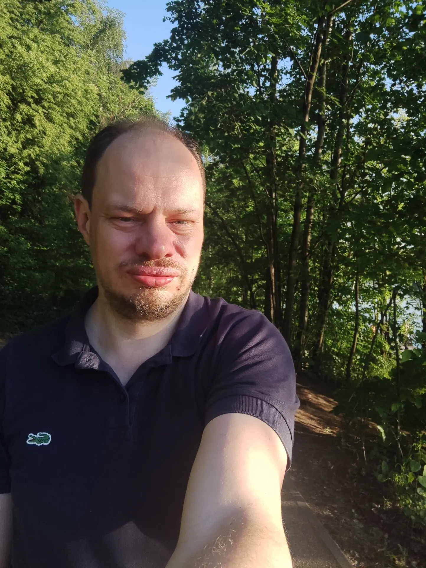 👦 Кирилл, 45 лет
📍 Москва

📝 Учу немецкий, занимаюсь Айкидо, врач, ищу интересную девушку от 28 д