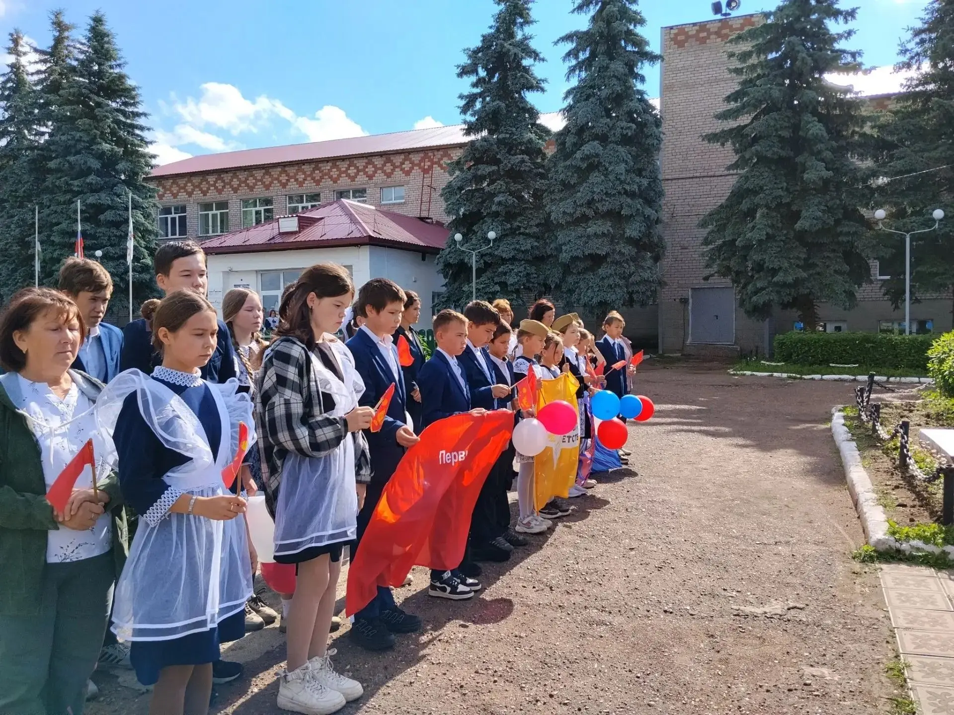 22 июня — День памяти и скорби

✅Сегодня в нашей школе прошёл митинг, посвящённый Дню памяти и скорб