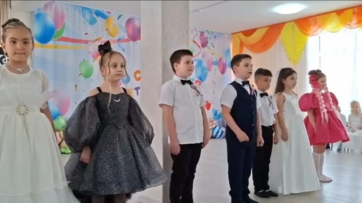 В жизни каждого ребёнка случаются моменты, которые остаются в памяти навсегда, как драг...