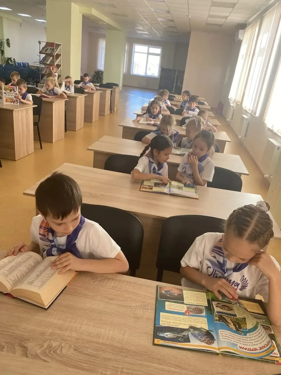 Дорогие друзья и родители! 🎉 🌟 В наших первых классах продолжается  "Трек Орлёнок Эрудит"! 🌟В рамках