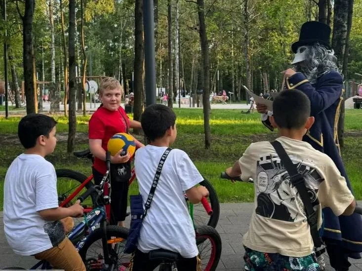 Вчера в Центральном парке прошёл тёплый семейный вечер, посвящённый культурному наследи...
