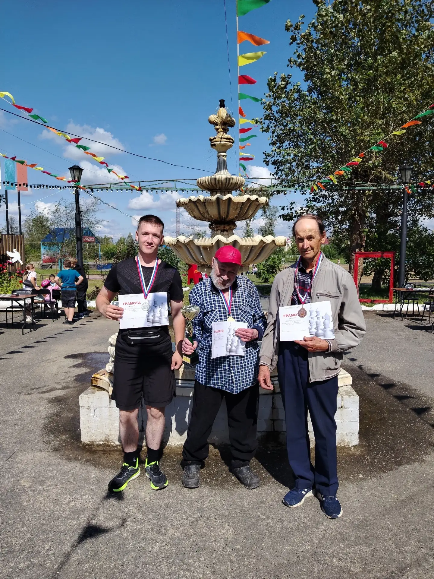 В ТАВДЕ 15 АВГУСТА СОСТОЯЛИСЬ ТУРНИРЫ ПО БЛИЦУ, ПОСВЯЩЁННЫЕ ДНЮ ФИЗКУЛЬТУРНИКА