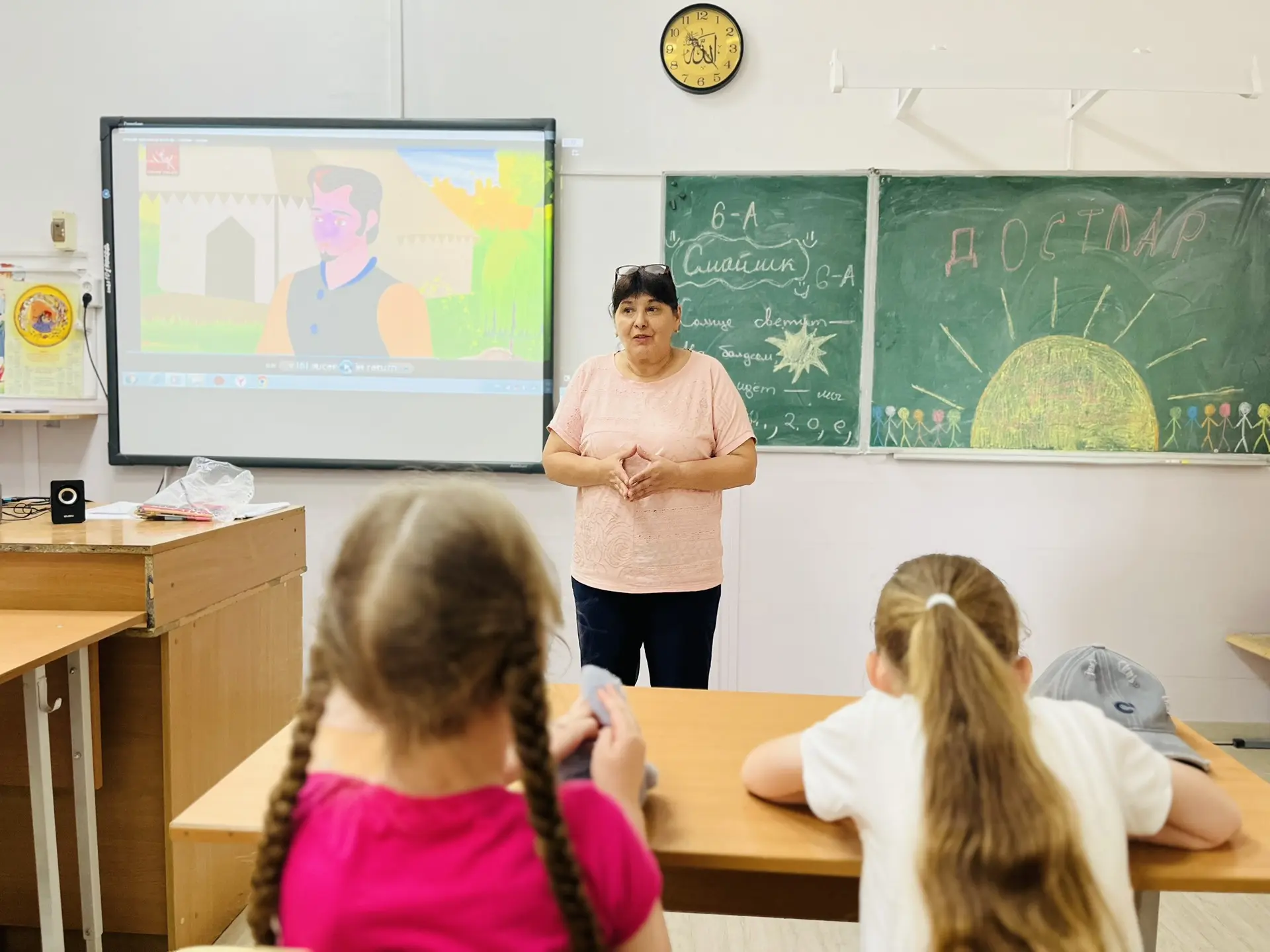 Сегодня на нашей летней тематической площадке прошел день английского языка, во время которого ребят