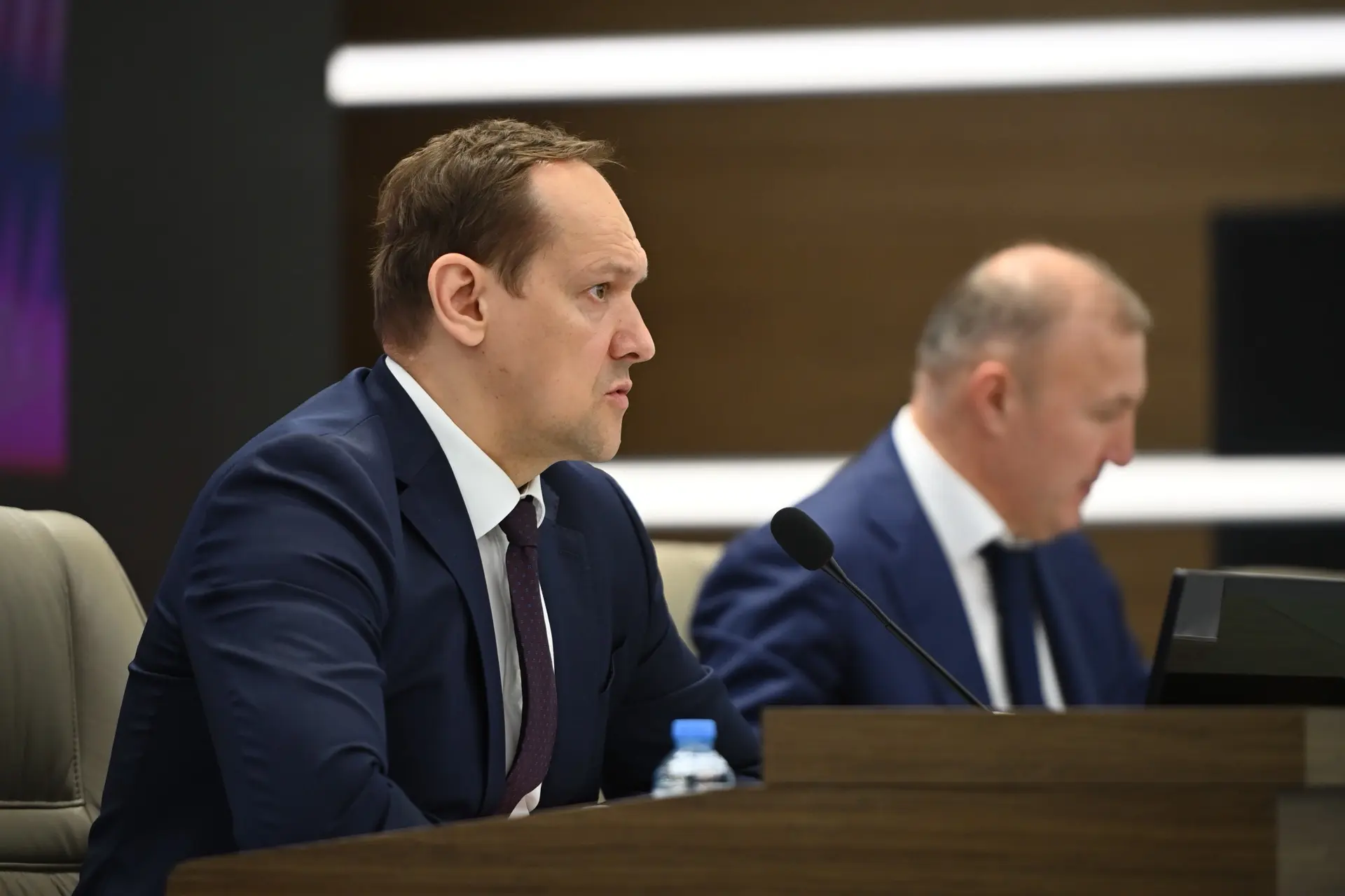 Совместно с руководителем Росреестра Олегом Скуфинским провели совещание по исполнению ...