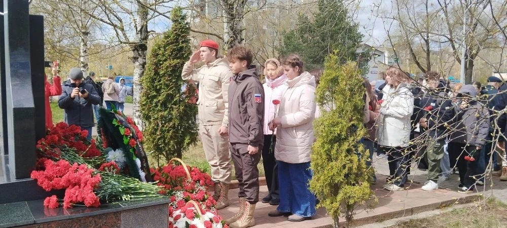 40 лет спустя: помним подвиг героев-ликвидаторов  Сегодня, 26 апреля, у мемориала ликвидаторам радиа