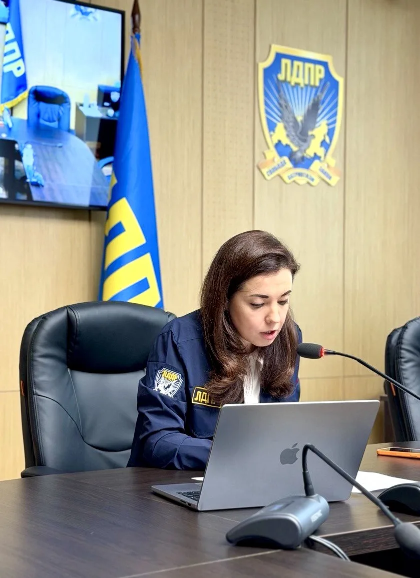 Мы в ЛДПР работаем там, где нужна помощь людям.