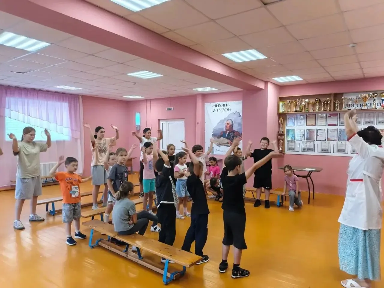 🎉 12‑й день.
 21 июля - День открытий и веселья! 🎉

Утро начали с «Минутки здоровья» и весёлой зар