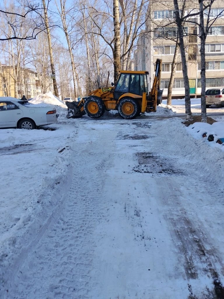 Произведена очистка проездов. Благодарим всех автовладельцев, кто убрал припаркованные ...