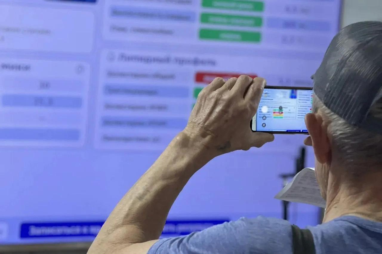 🔷 В Челябинске ИИ проводит оценку здоровья за 30 секунд
 
В городской поликлинике №8 появился медиц