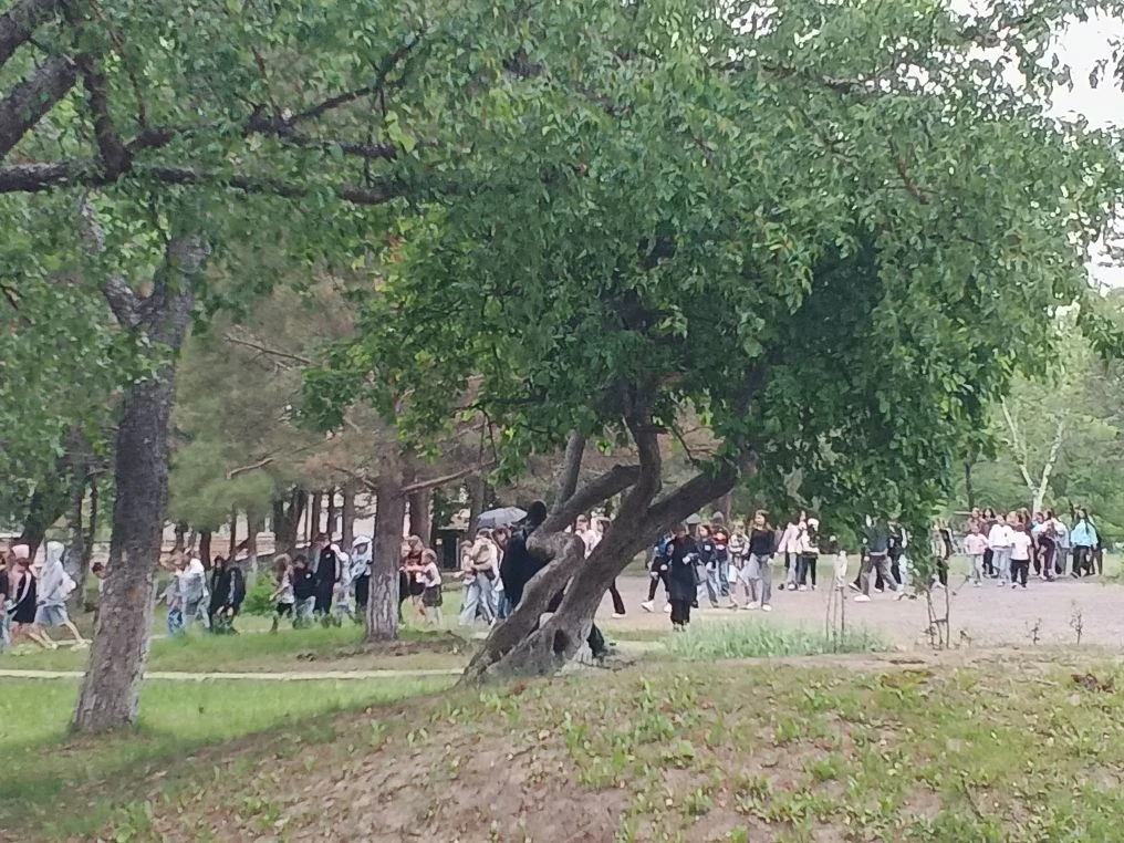🚨📚 ДВЕ СТИХИИ В ОДНОМ ДНЕ: КАК В НАШЕМ ЛАГЕРЕ ТУШИЛИ «ПОЖАР» И ОЖИВЛЯЛИ СКАЗКИ ПУШКИНА